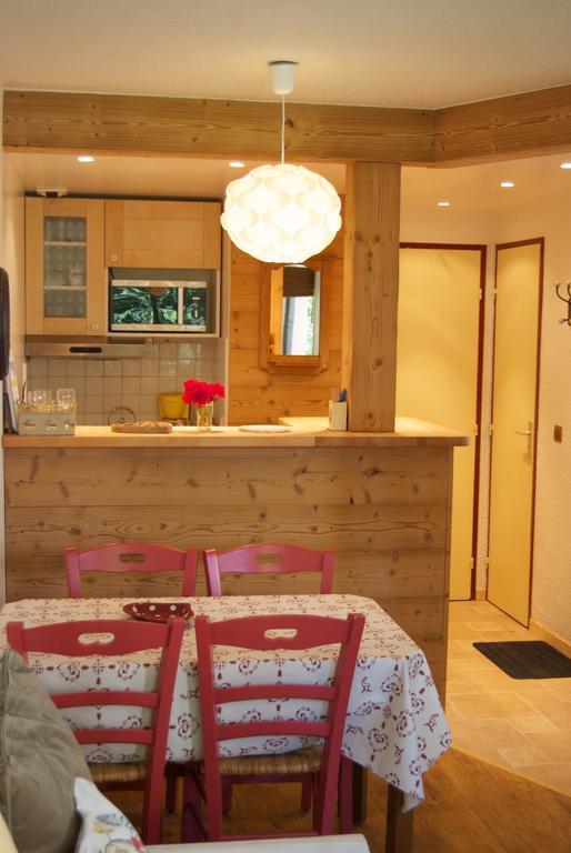 Apartment Courmayeur Chamonix Ruang foto