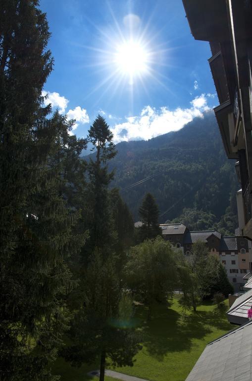 Apartment Courmayeur Chamonix Ruang foto